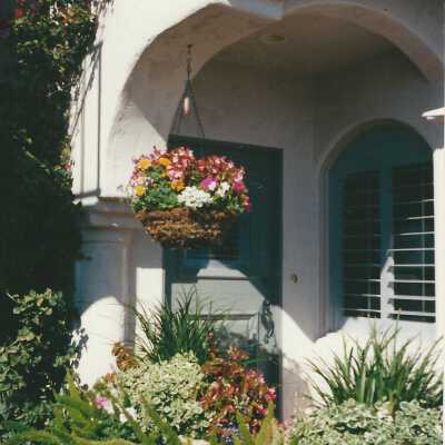 Door of 1008 South Bay Front, Previous house