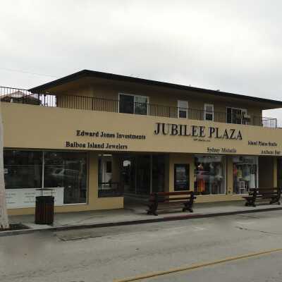 307 Marine Avenue