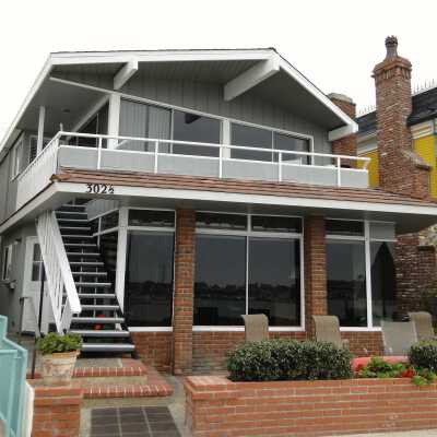 302 South Bay Front