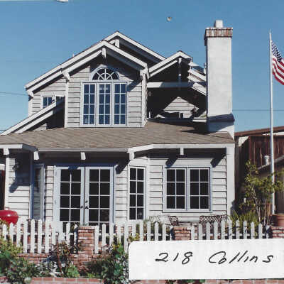 218 Collins Avenue