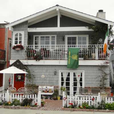 218 Amethyst Avenue