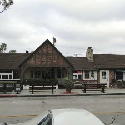 203 Marine Avenue - William's Patio