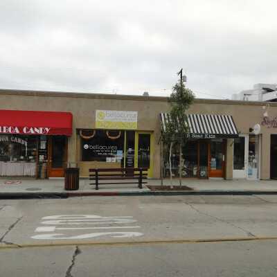 301 Marine Avenue