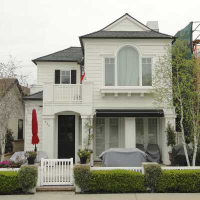 320 Amethyst Avenue