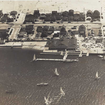 Newport Harbor Yacht Club