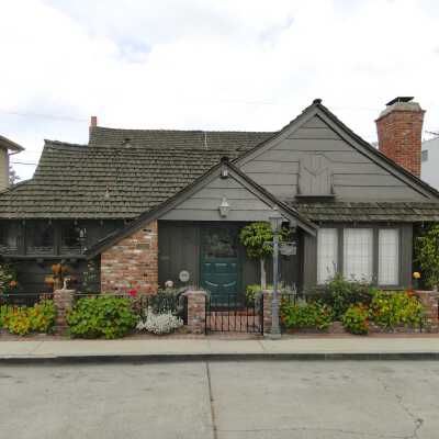 307 Onyx Avenue