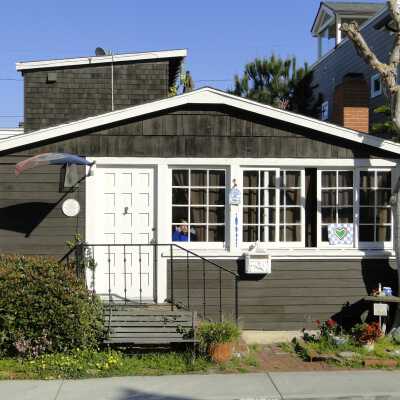 120 Sapphire Avenue