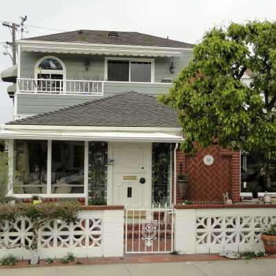 301 Amethyst Avenue