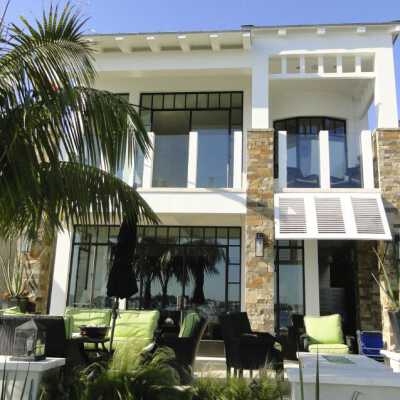 806 South Bay Front