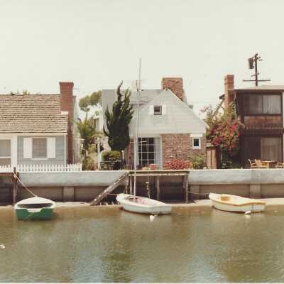121, 123, 125 Grand Canal