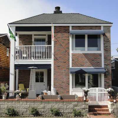 123 Coral Avenue
