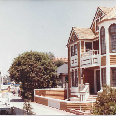 101 North Bayfront