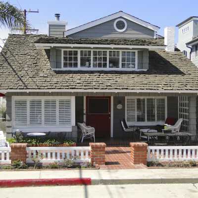 107 Sapphire Avenue