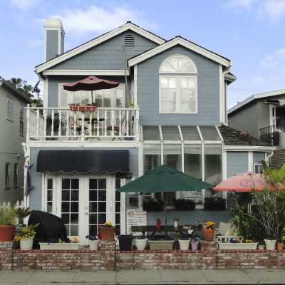 203 Onyx Avenue