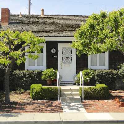 203 Sapphire Avenue