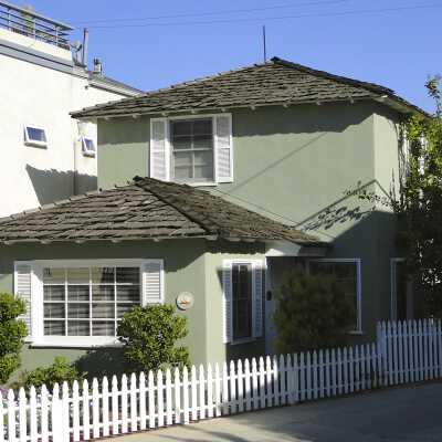 106 Emerald Avenue