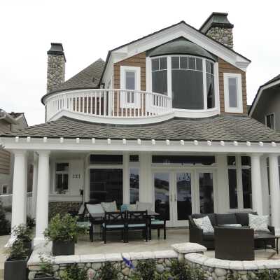 121 North Bay Front