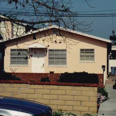 205 Opal Avenue in 2001