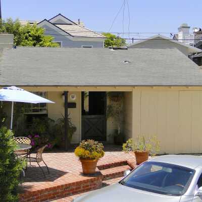 219 Collins Avenue