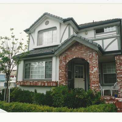 496/498 Park, formerly 201 Agate