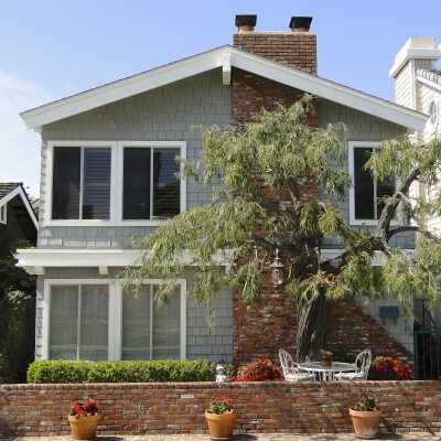 205 Sapphire Avenue