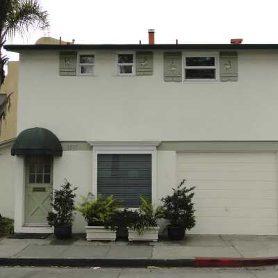 1207 Park Avenue taken in 2013 and 2017