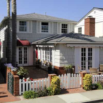 213 Sapphire Avenue