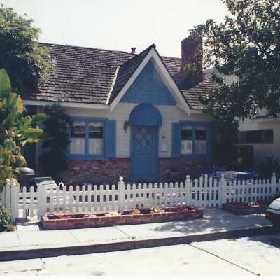 204 Sapphire Avenue