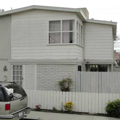 200 Onyx Avenue