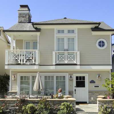 123 Sapphire Avenue