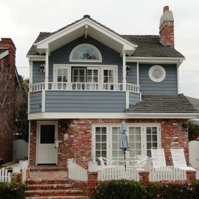 308 Sapphire Avenue