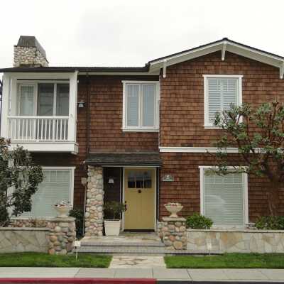326 Sapphire Avenue