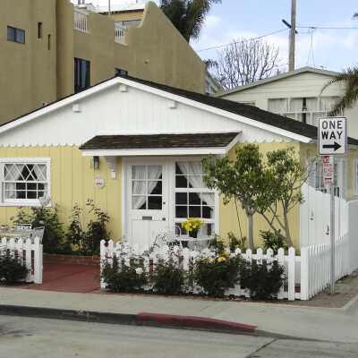 127 Onyx Avenue
