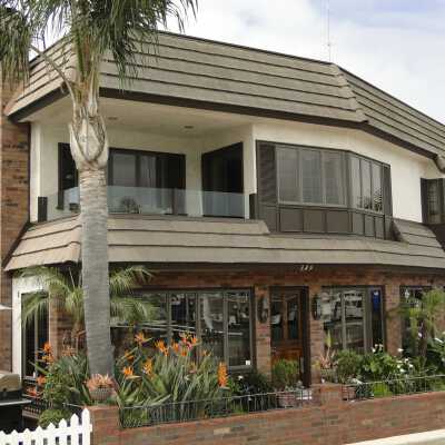 325 East Bay Front