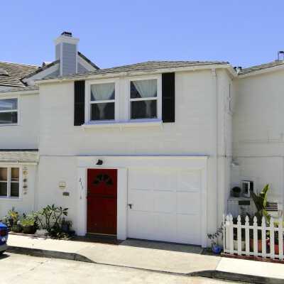 211 Collins Avenue