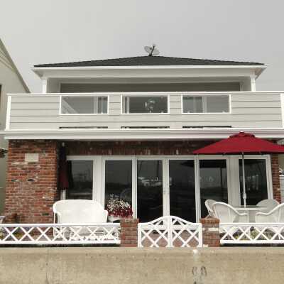 606 South Bay Front