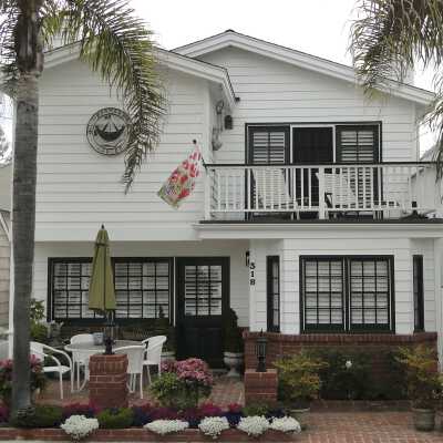 318 Onyx Avenue