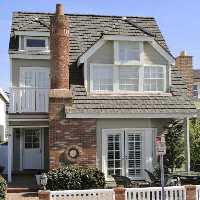 118 Topaz Avenue