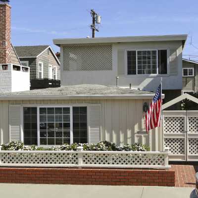 120 Topaz Avenue