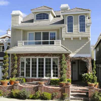 128 Topaz Avenue