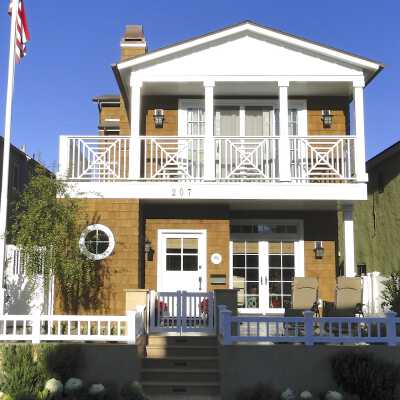 207 Pearl Avenue