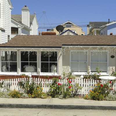 222 Agate Avenue