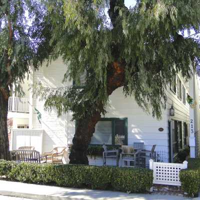 213 Agate Avenue