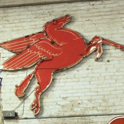 Mobil Pegasus