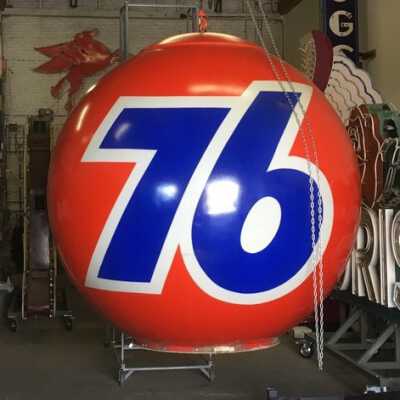 Union 76 Ball