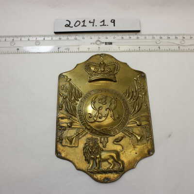 Shako plate