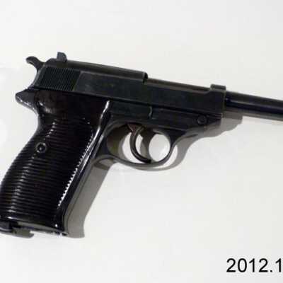 Walther P-38