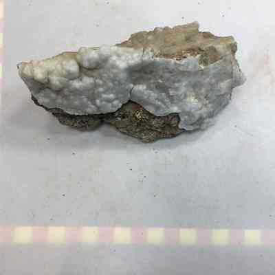 Botryloidal Quartz fluorescent