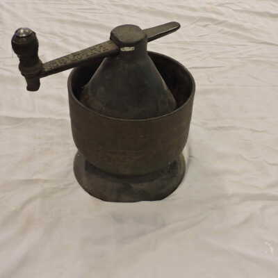 Pulverizer