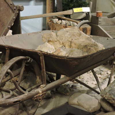 Wheelbarrow